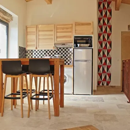 別荘 De Crieulon *