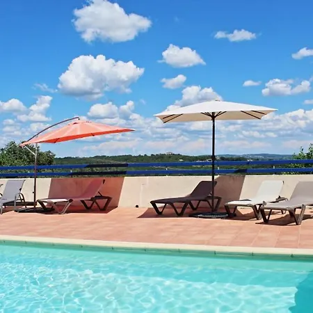 別荘 De Crieulon *