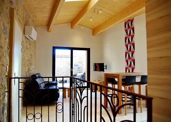 De Crieulon Hébergement de vacances *