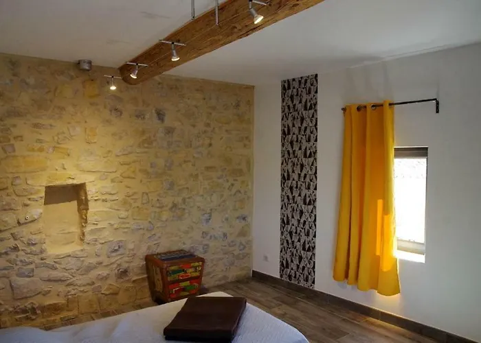 De Crieulon Hébergement de vacances *